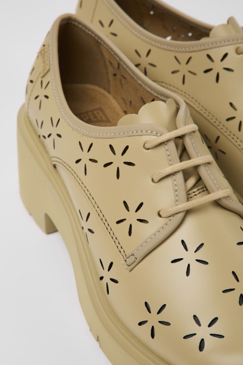 Kadın Karavan Için Milah Bej Deri Ayakkabı Tasarımı