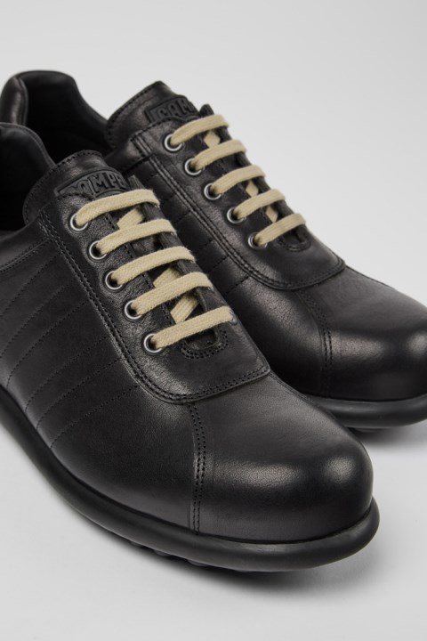 Yeni Gelenler Için Camper Pelotas Ikonik Siyah Ayakkabı