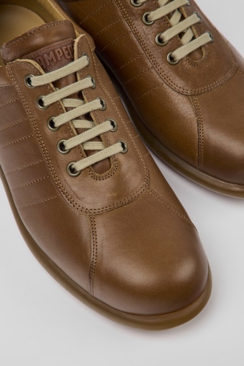 Erkek Karavan Için Tasarım Pelotas Kahverengi Spor Ayakkabı